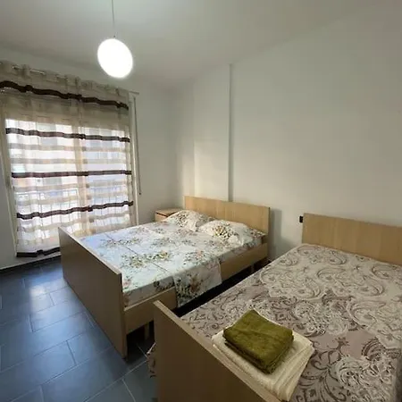 Fresh Beach Side Apartment Durres